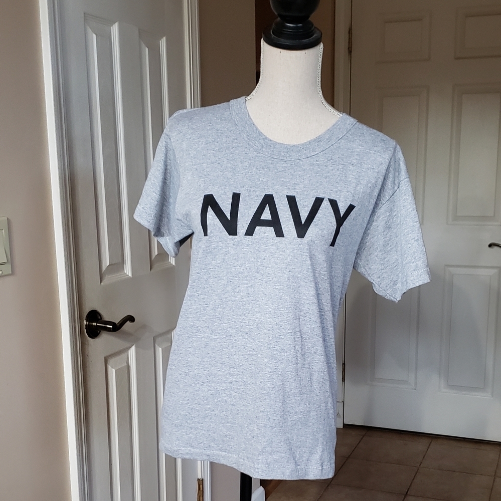 NAVY T-Shirt